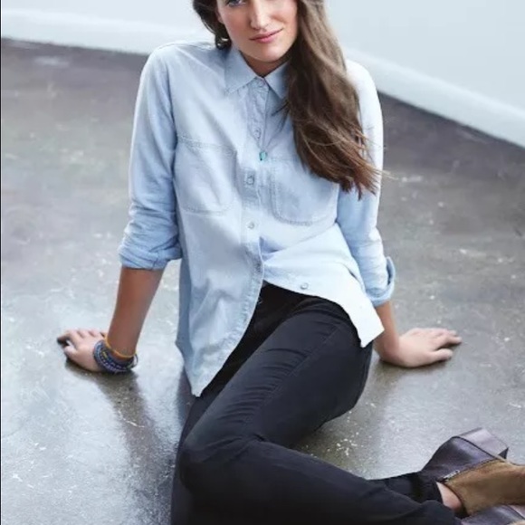 Madewell Perfect Chambray Shirt - Picture 7 of 9